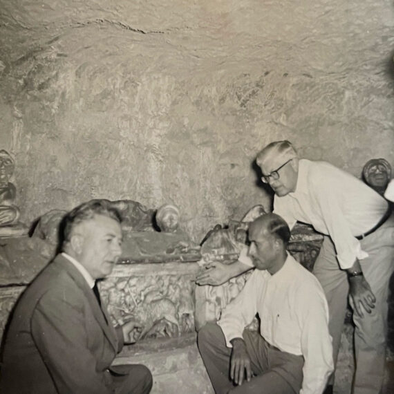 Nando Cinelli & others in tomb, early 1960s